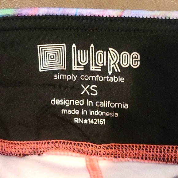 NWT LulaRoe Jade Crop Fitness Leggings Size XS - Picture 4 of 5